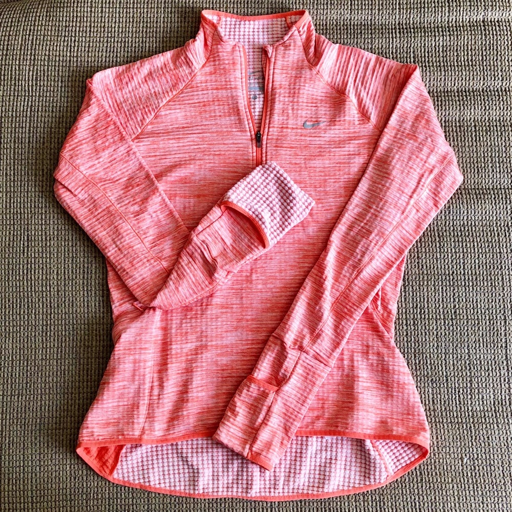 ❌ SOLD ❌ Nike Women’s Therma Sphere Element